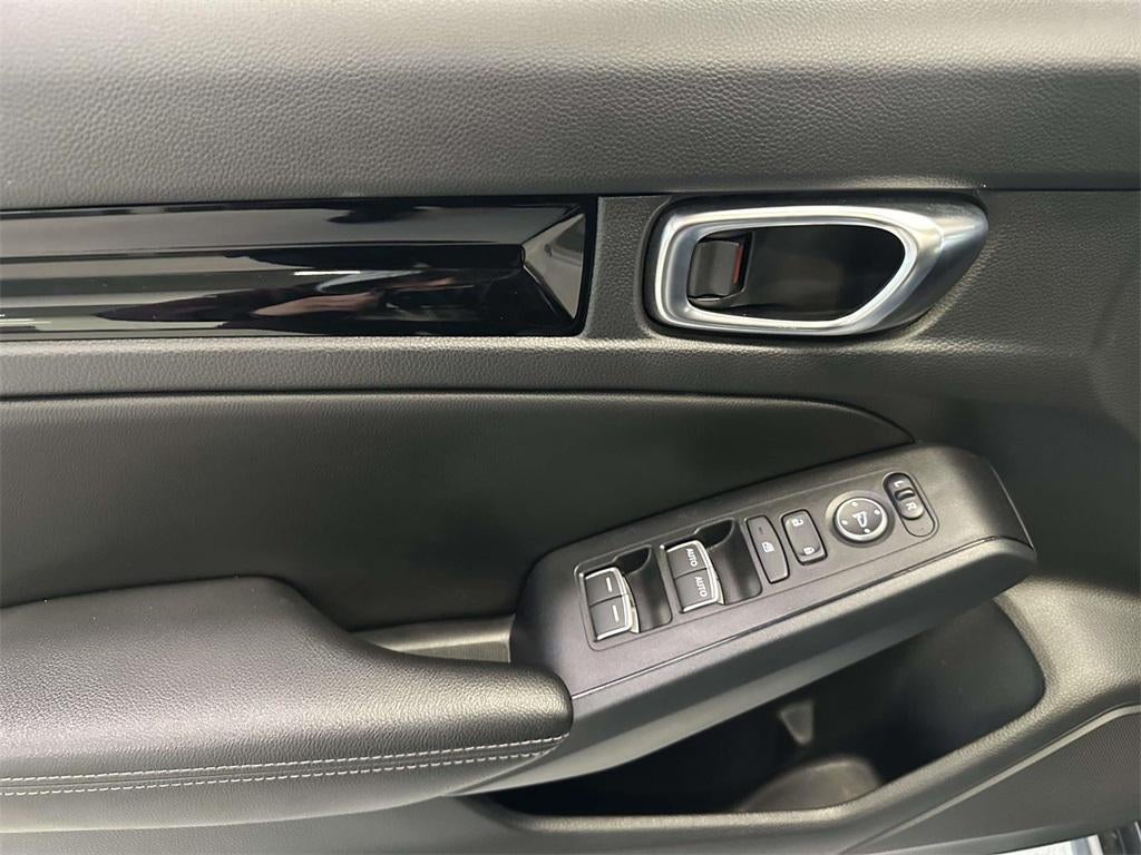 2023 Honda Civic Hatchback EX-L