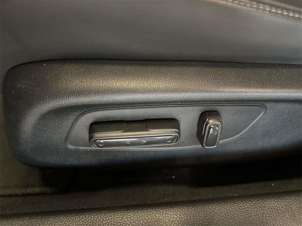 2023 Honda Civic Hatchback EX-L