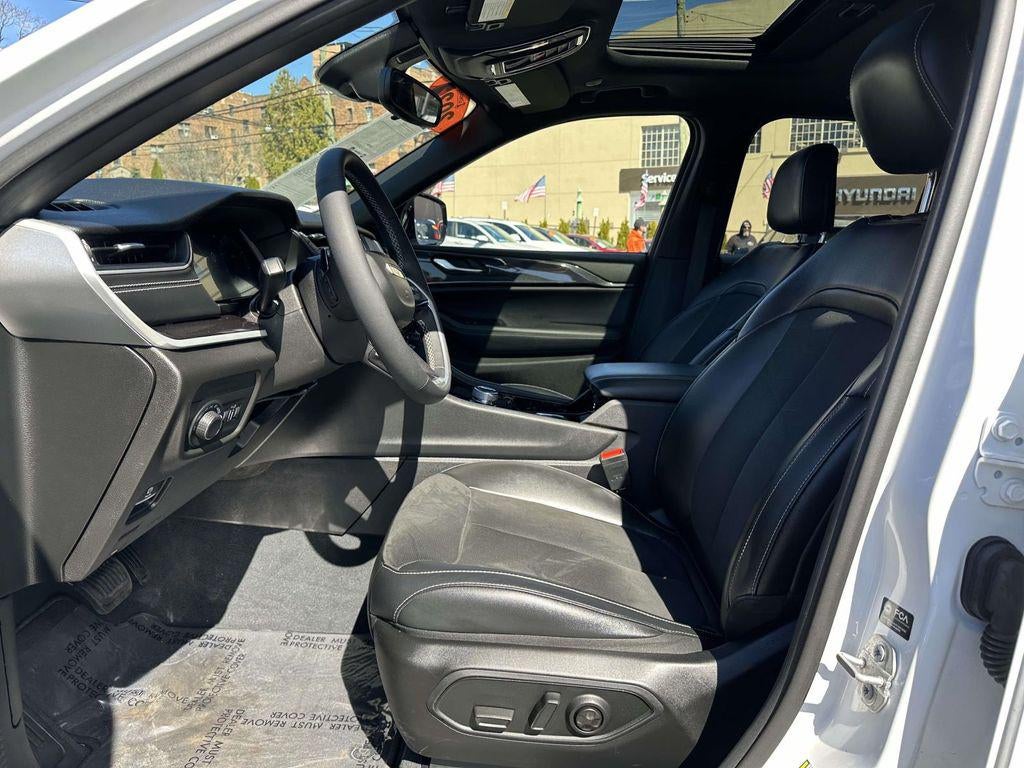 2023 Jeep Grand Cherokee Altitude 4x4