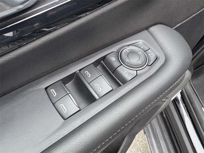 2025 Chevrolet Suburban 4WD Premier