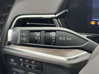 2025 Chevrolet Suburban 4WD Premier