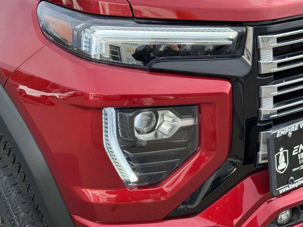 2023 GMC Canyon 4WD Crew Cab Short Box Denali