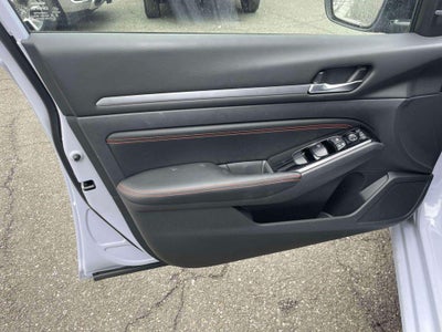 2023 Nissan Altima SR Intelligent AWD