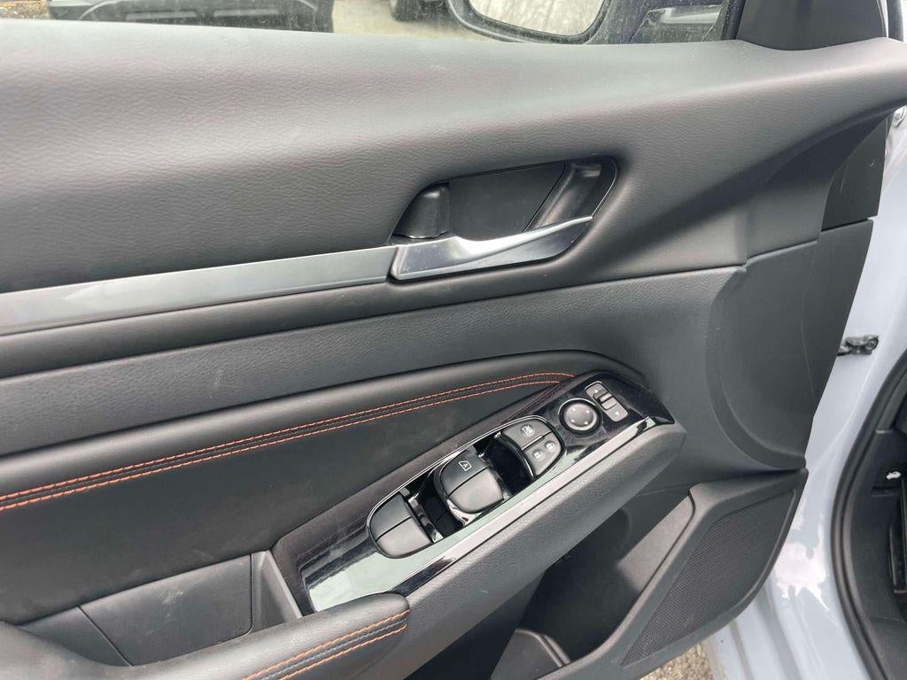 2023 Nissan Altima SR Intelligent AWD