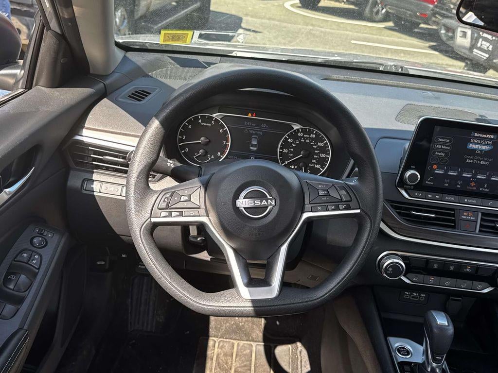 2024 Nissan Altima SV FWD