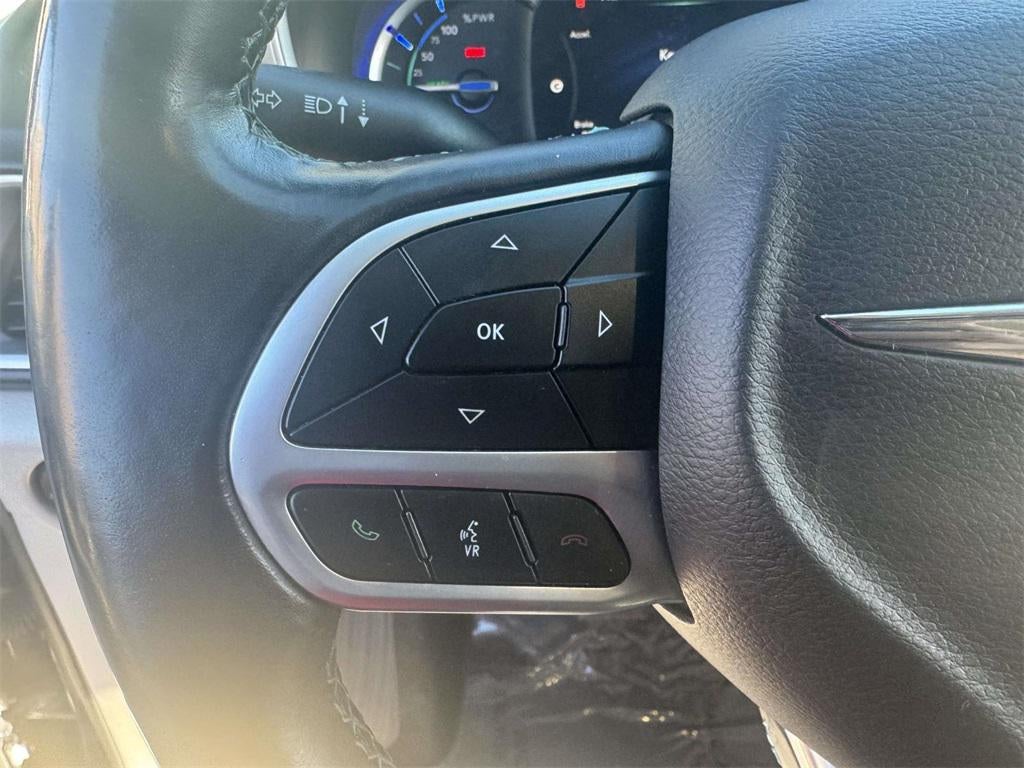 2019 Chrysler Pacifica Hybrid Touring L