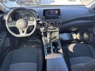 2022 Nissan Sentra SV Xtronic CVT