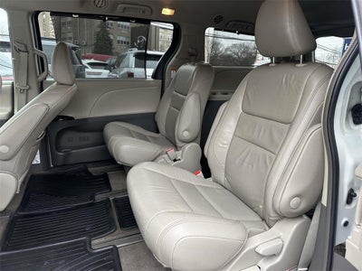 2019 Toyota Sienna XLE 7 Passenger