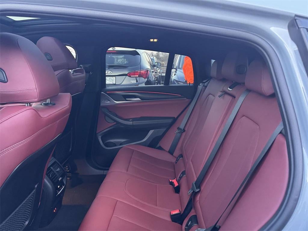 2024 BMW X4 xDrive30i