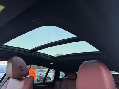 2024 BMW X4 xDrive30i