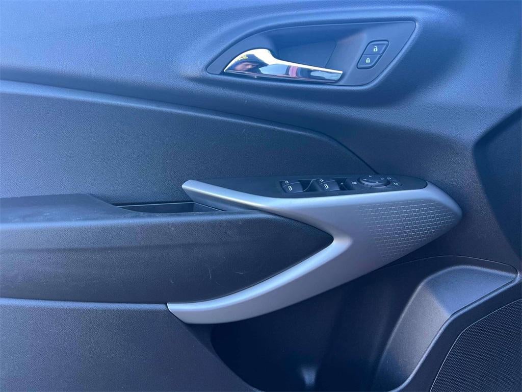 2024 Chevrolet Trax FWD SP