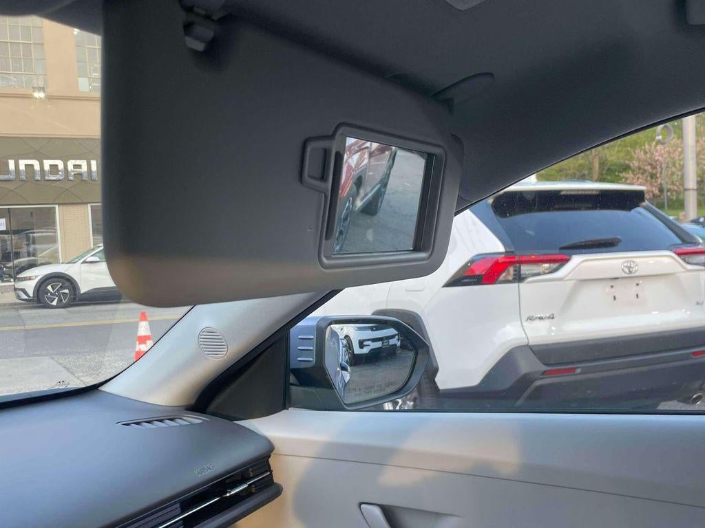 2024 Hyundai Kona Electric SEL