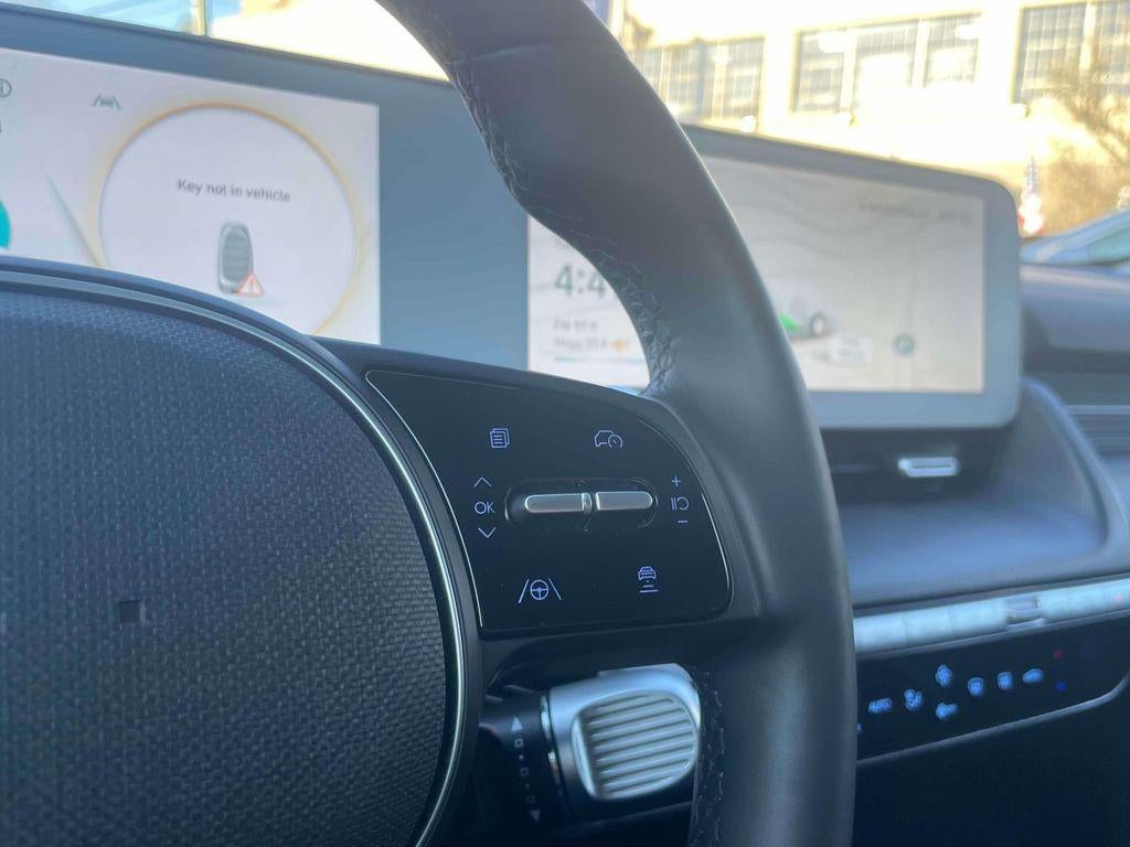 2024 Hyundai IONIQ 5 SEL