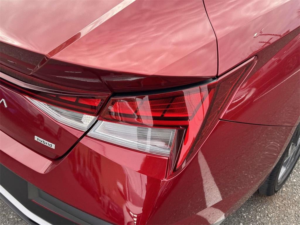 2025 Hyundai Elantra Hybrid Limited