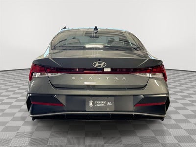 2025 Hyundai Elantra SEL Convenience