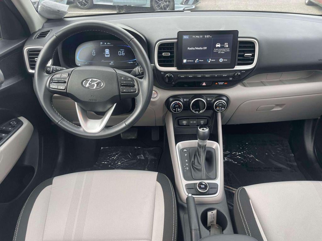 2024 Hyundai Venue SEL