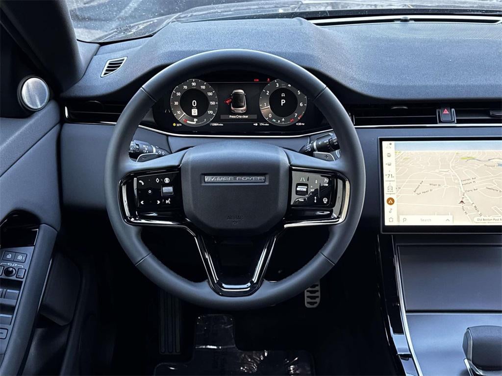 2025 Land Rover Range Rover Evoque Dynamic SE