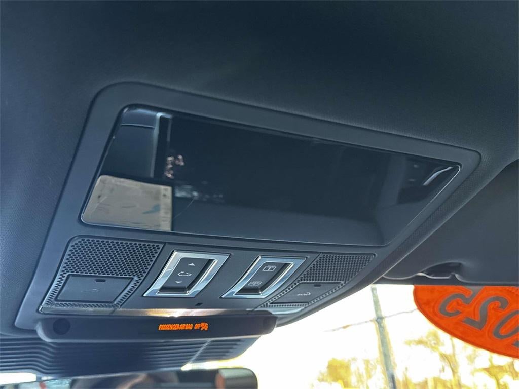 2025 Land Rover Range Rover Evoque Dynamic SE