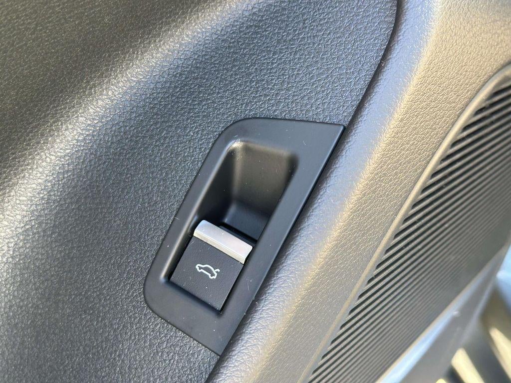 2023 Audi Q8 Premium Plus 55 TFSI quattro Tiptronic