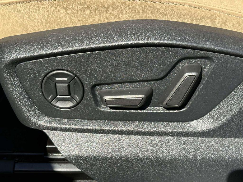 2023 Audi Q8 Premium Plus 55 TFSI quattro Tiptronic