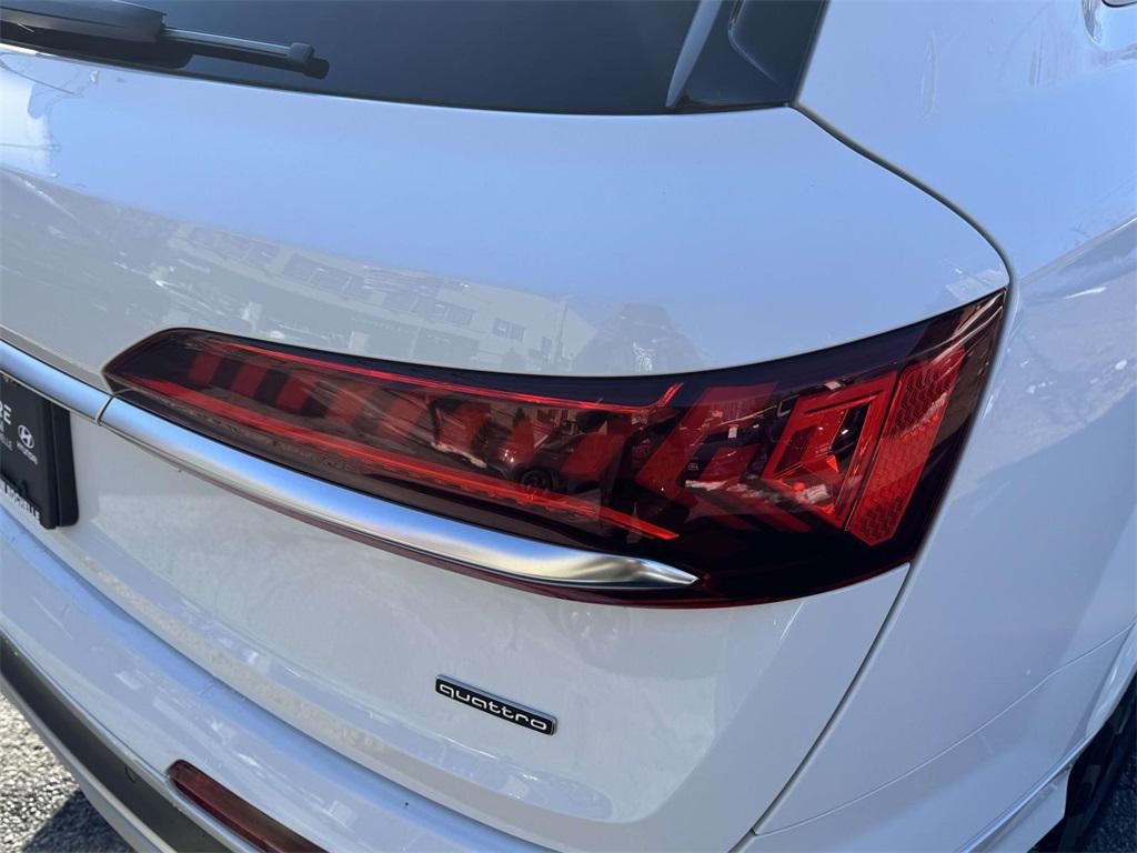 2023 Audi Q7 Premium Plus 55 TFSI quattro Tiptronic