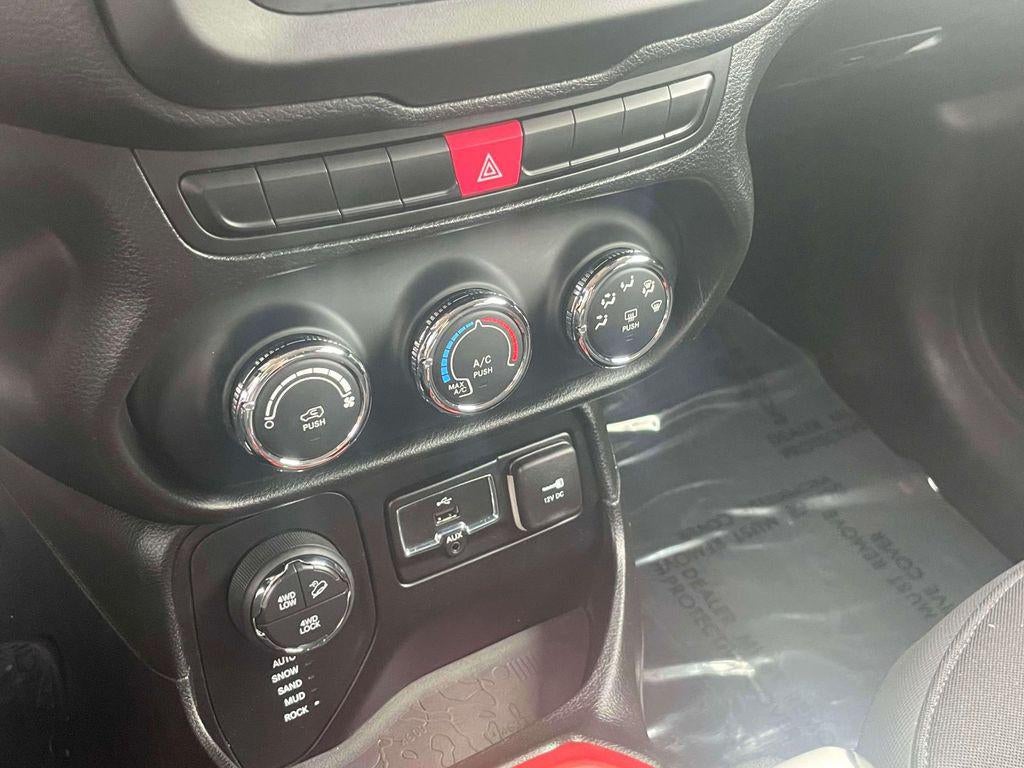 2015 Jeep Renegade Trailhawk