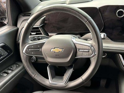 2025 Chevrolet Suburban LT