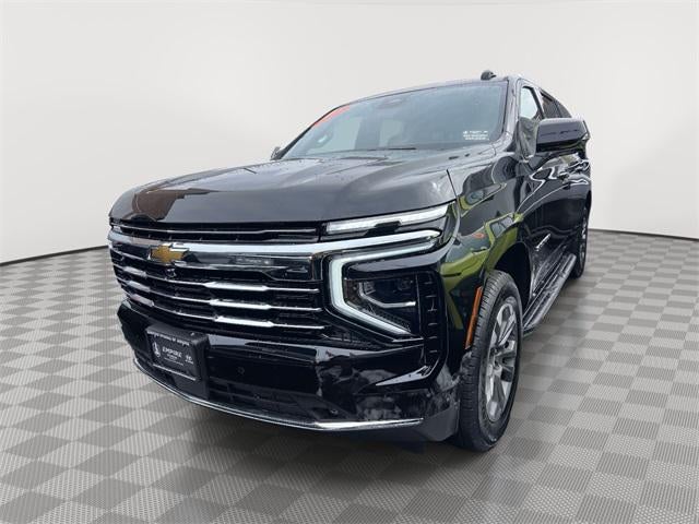 2025 Chevrolet Suburban LT