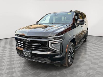 2025 Chevrolet Suburban RST
