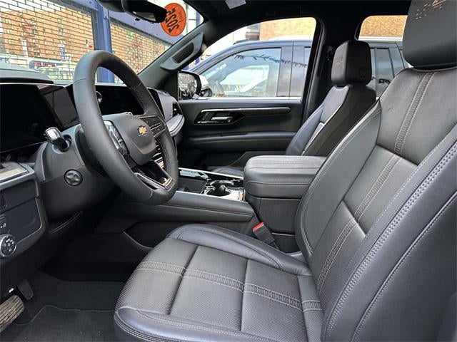 2025 Chevrolet Suburban High Country