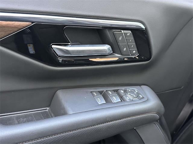 2025 Chevrolet Suburban High Country