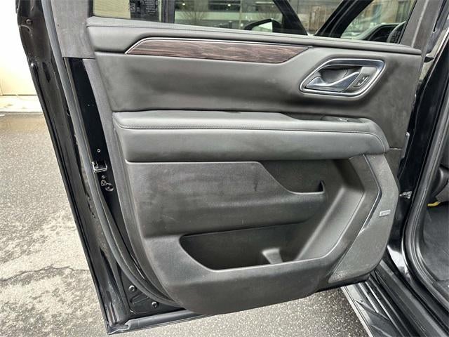 2023 Chevrolet Suburban 4WD LT