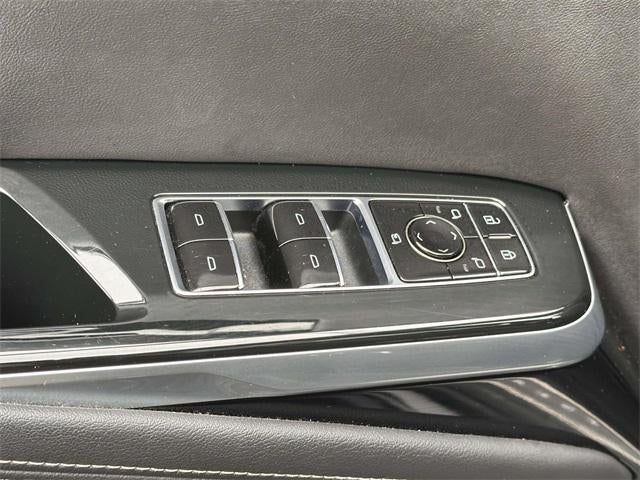 2025 Cadillac Escalade ESV Sport