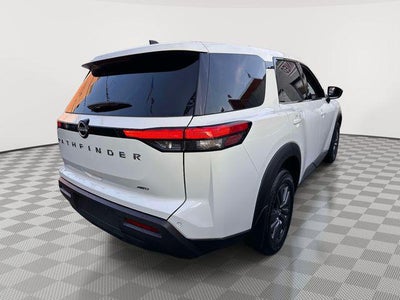 2023 Nissan Pathfinder S 4WD