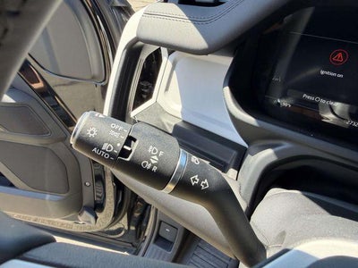 2025 Land Rover Defender 110 S