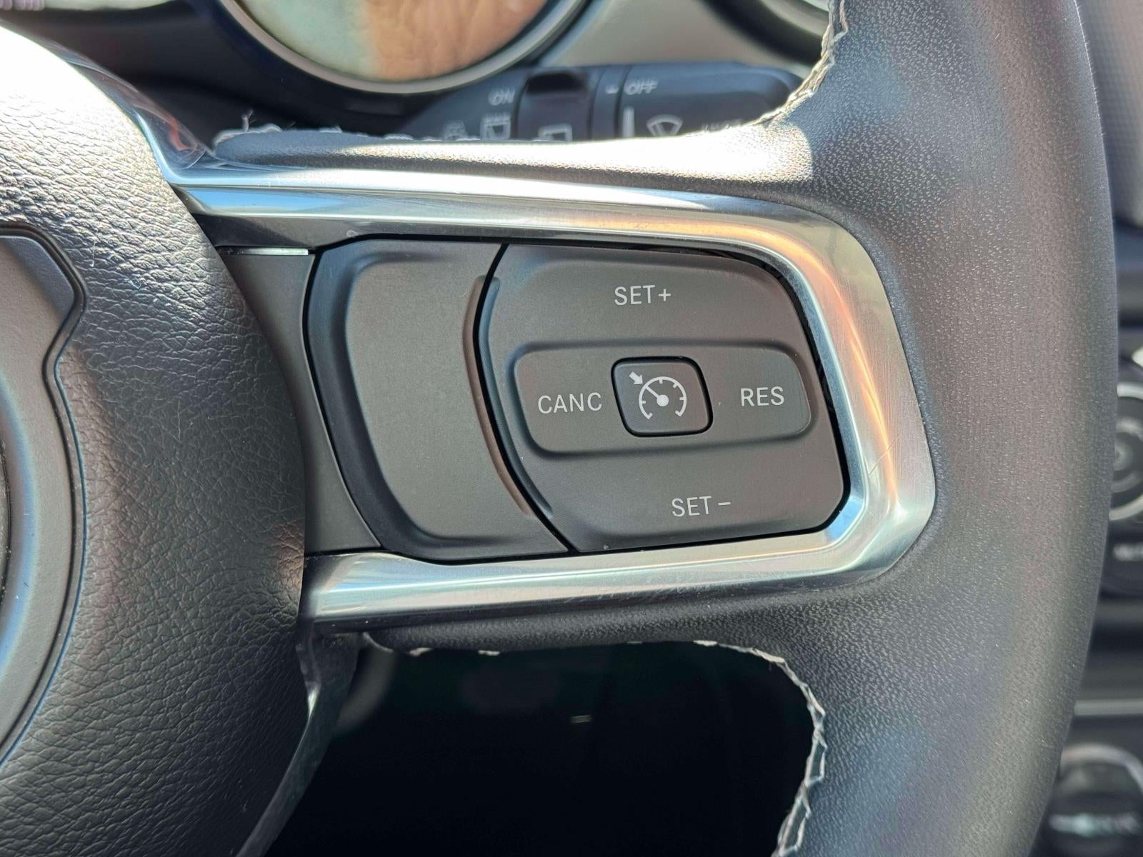 2023 Jeep Wrangler 4-Door Sahara 4x4