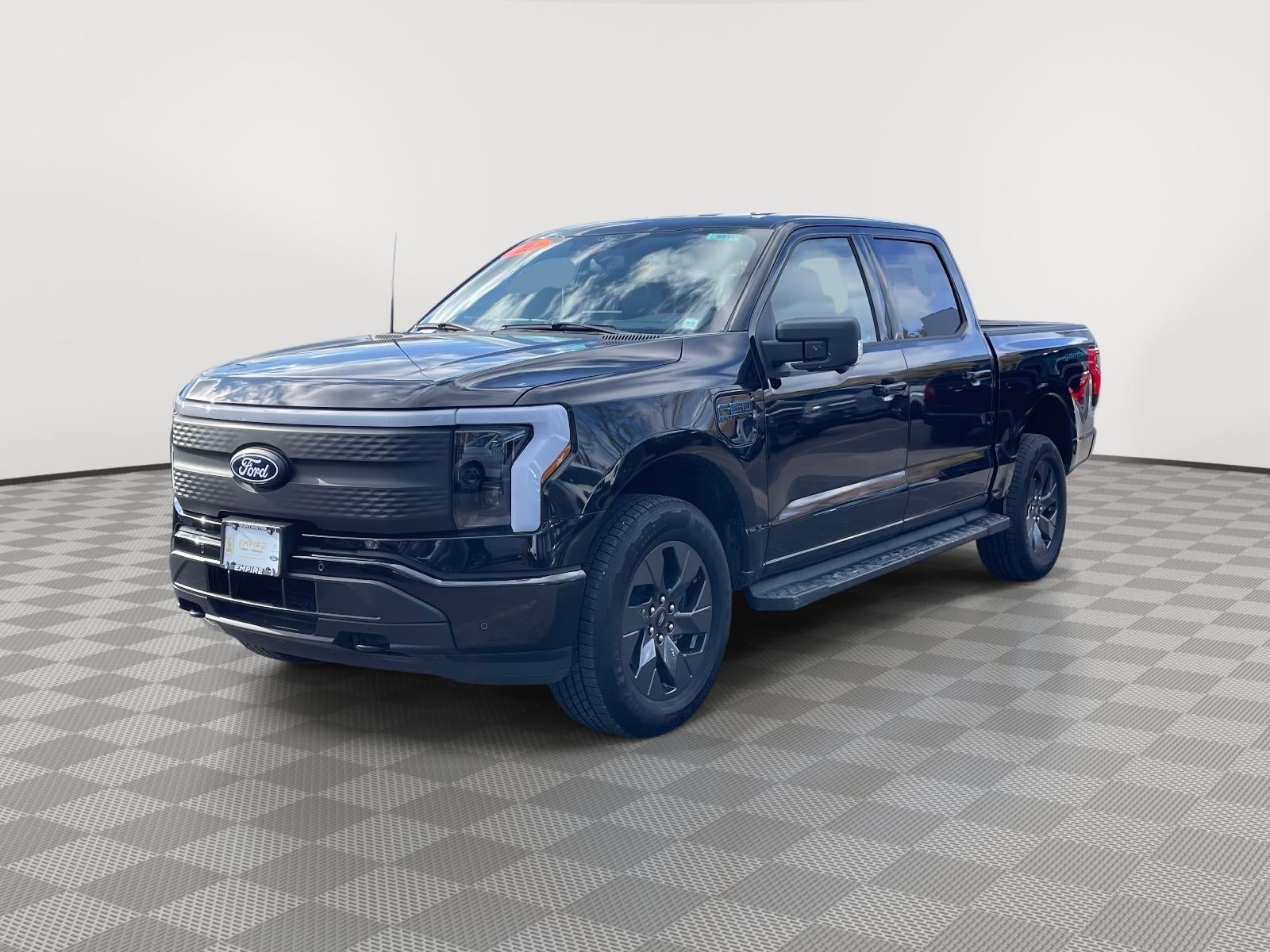 2025 Ford F-150 Lightning Flash