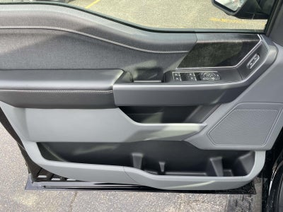 2025 Ford F-150 Lightning XLT