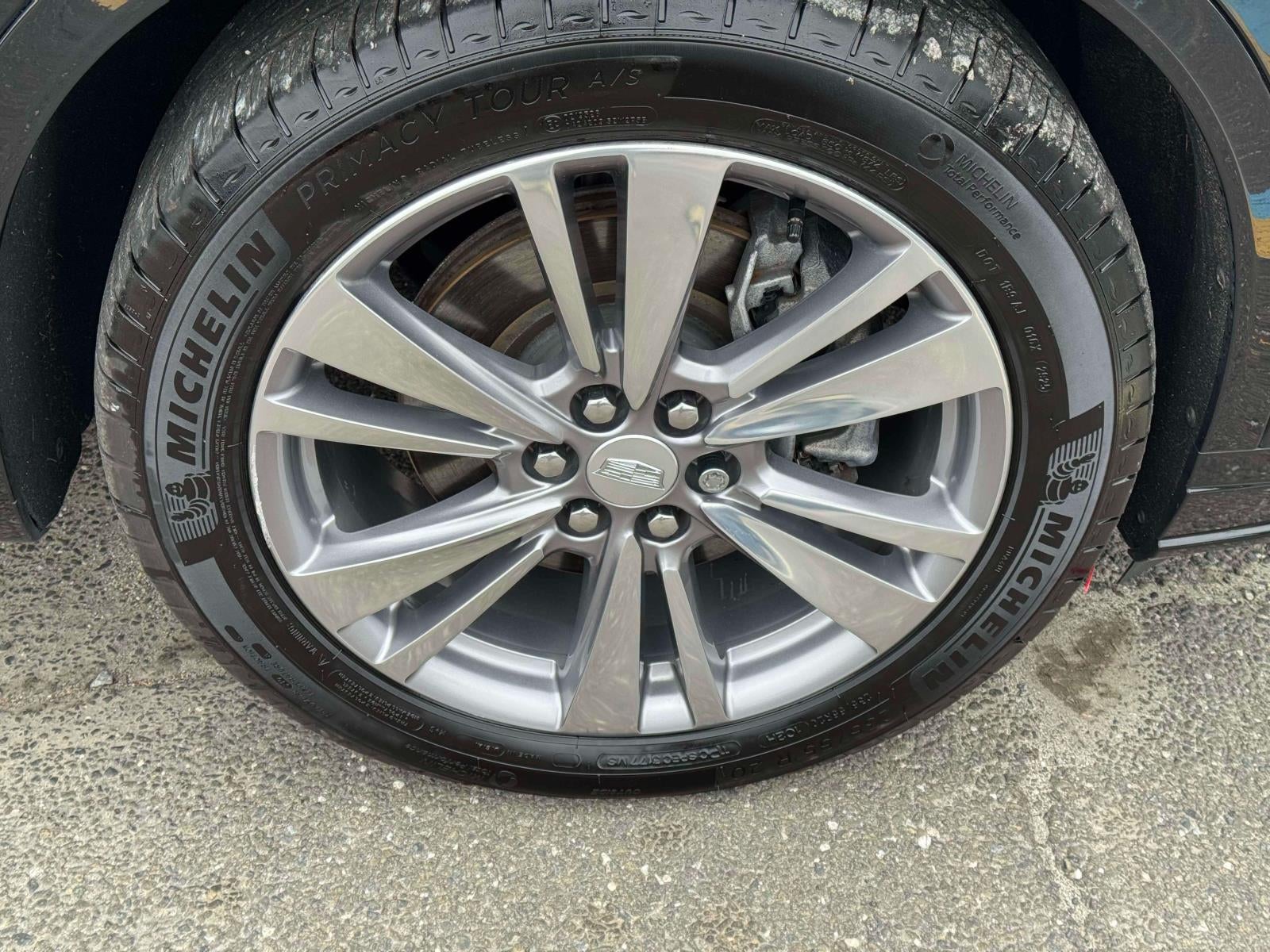 2023 Cadillac XT6 AWD Premium Luxury