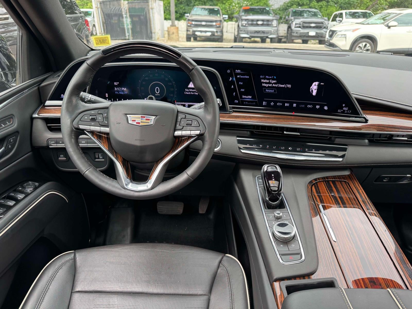2023 Cadillac Escalade 4WD Premium Luxury