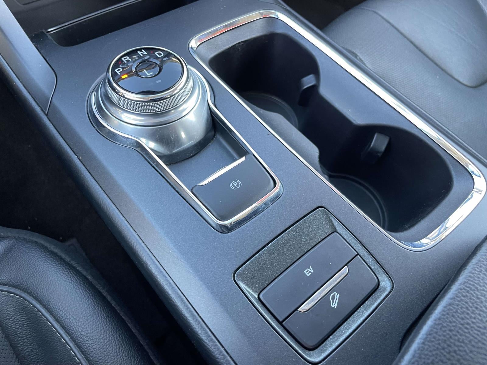 2020 Ford Fusion Plug-In Hybrid Titanium