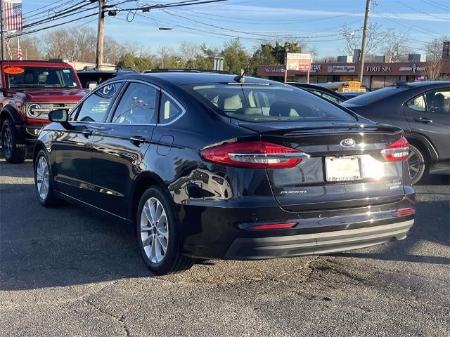 2020 Ford Fusion Plug-In Hybrid Titanium