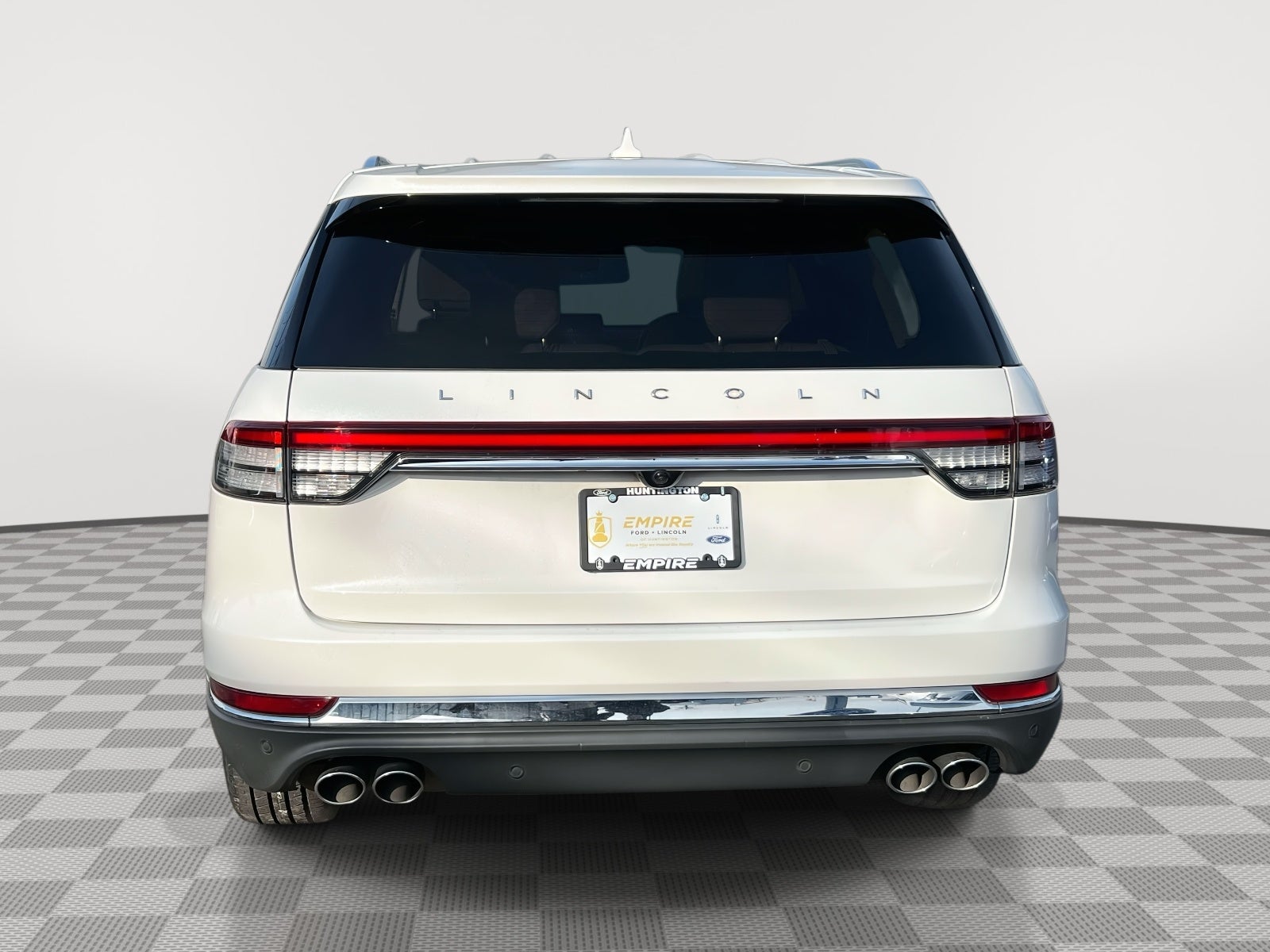 2023 Lincoln Aviator Standard