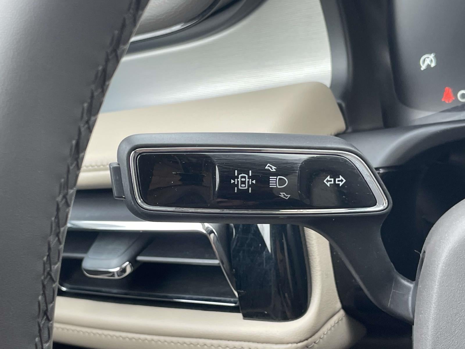 2023 Lincoln Aviator Standard