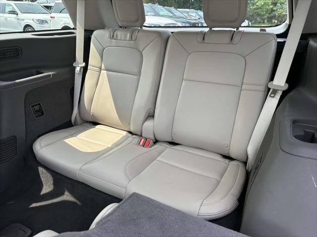 2023 Lincoln Aviator Standard