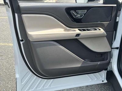 2023 Lincoln Aviator Standard