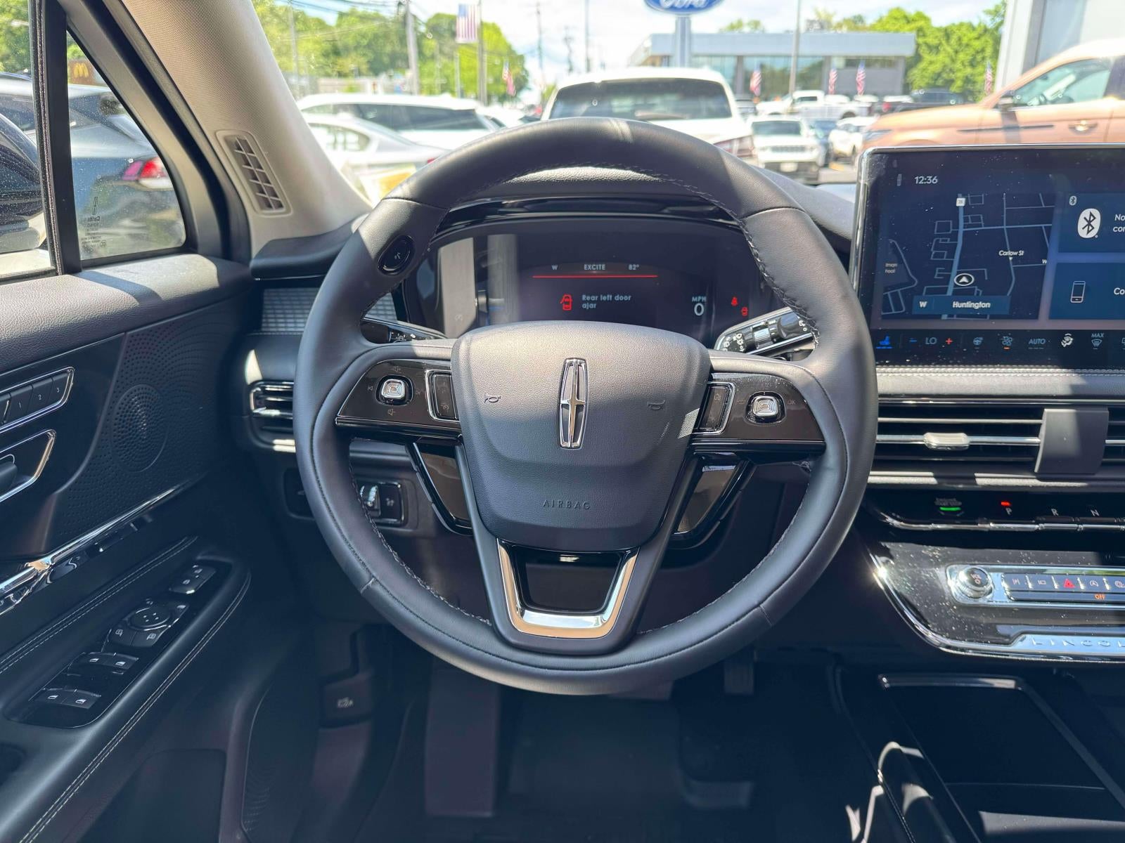 2023 Lincoln Corsair Standard