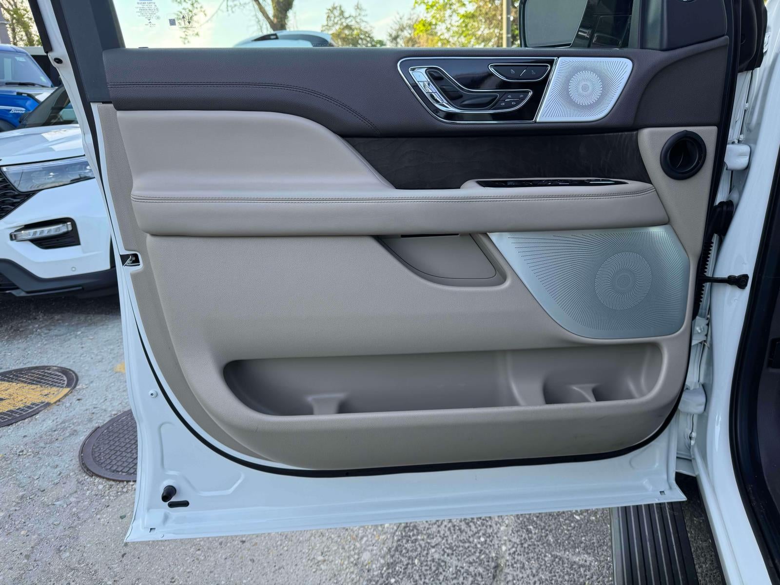 2022 Lincoln Navigator Reserve L