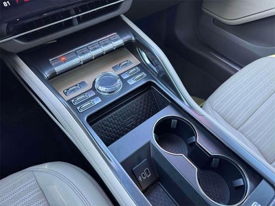 2025 Lincoln Nautilus Reserve