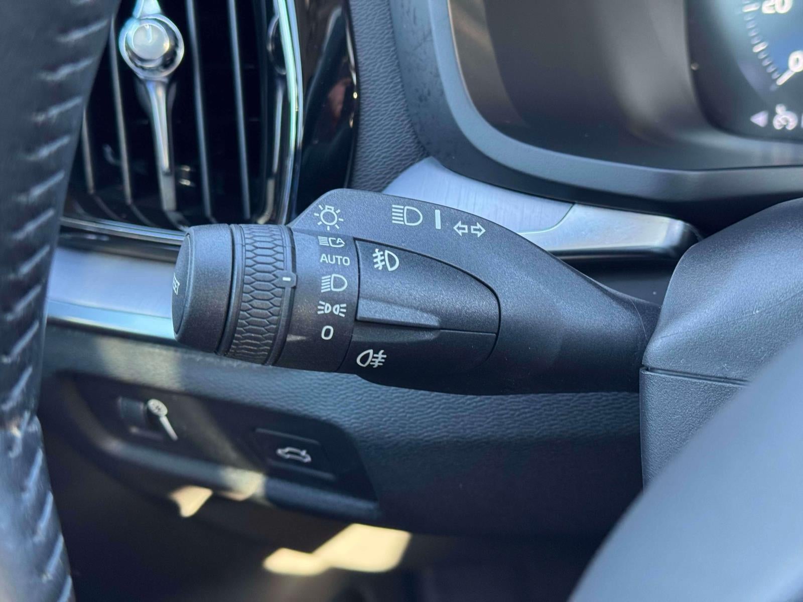2019 Volvo S60 T6 Momentum